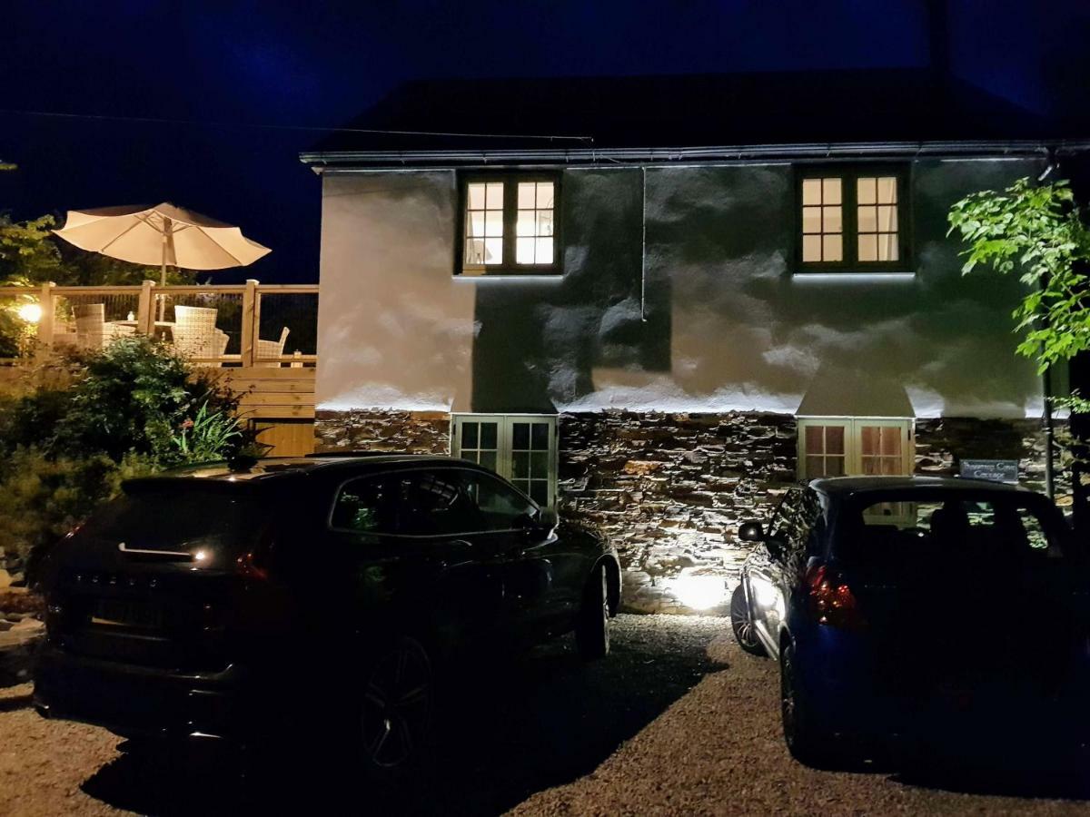 Bossiney Cove Cottage 廷塔杰尔 外观 照片